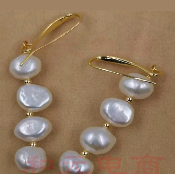 New baroque pearl earrings - Picture 1 of 1